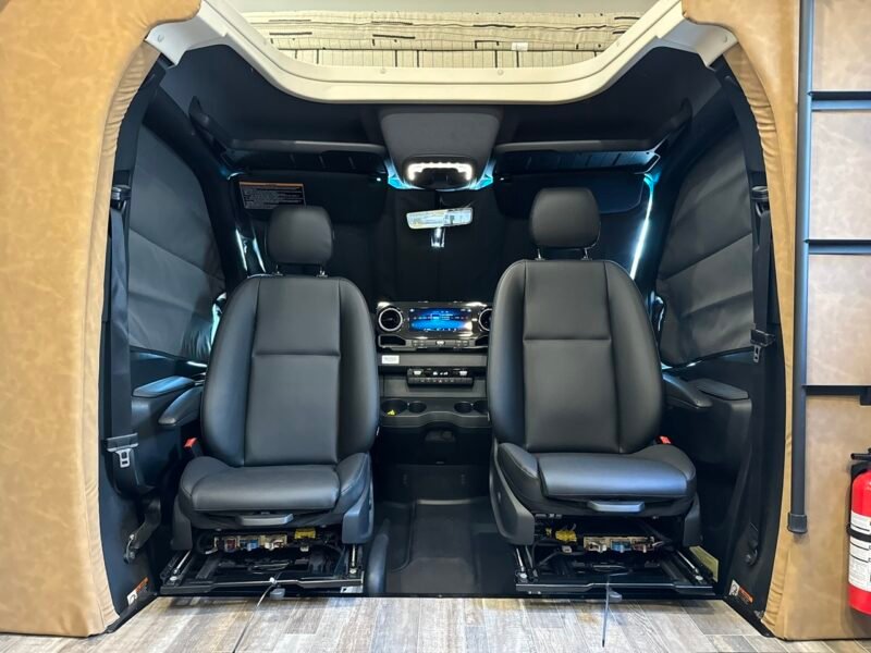 2024 Winnebago Class C RV PORTO 24P For Rent In Tulsa