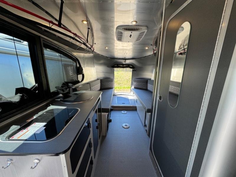 2024 Airstream Travel Trailer RV Basecamp 20X