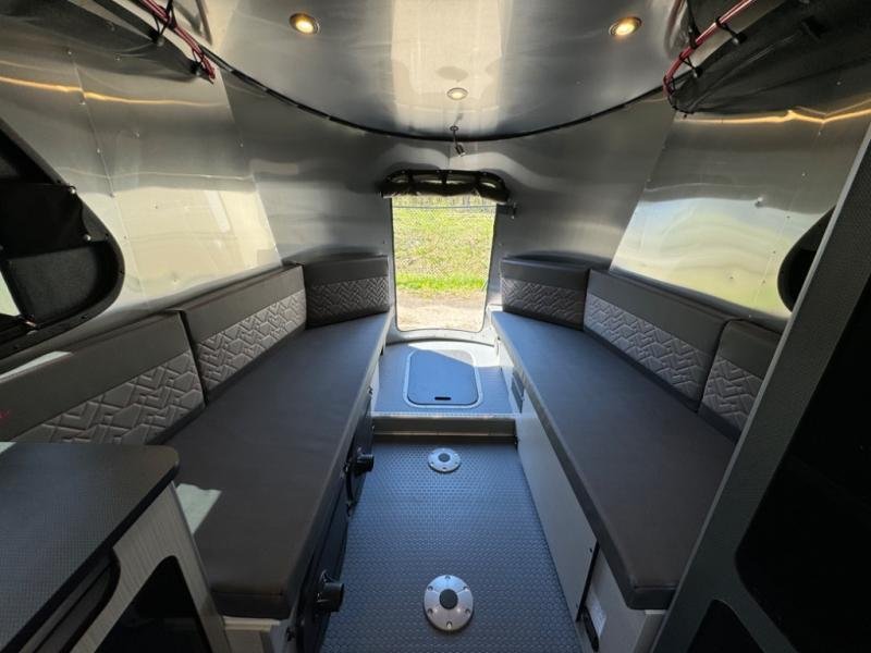2024 Airstream Travel Trailer RV Basecamp 20X