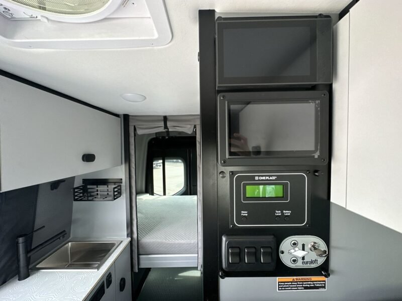 Winnebago Class B RV Solis (COUPLE RETREAT)
