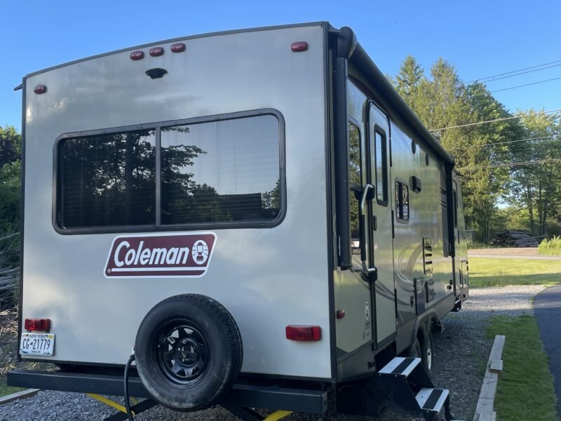 2018 Dutchmen Travel Trailer (HOME SWEET HOME)