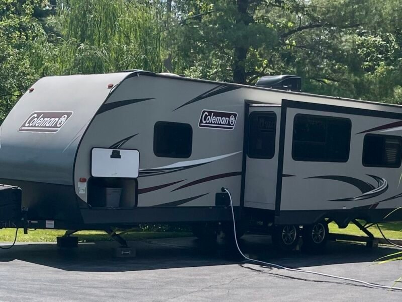 2018 Dutchmen Travel Trailer (HOME SWEET HOME)
