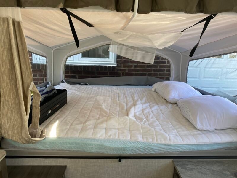 2022 Forest River Pop Up Camper RV ROCKWOOD FREEDOM