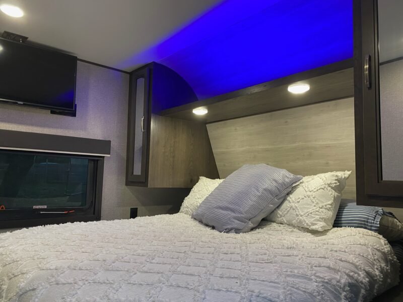 2021 Jayco Travel Trailer (Family Retreat)