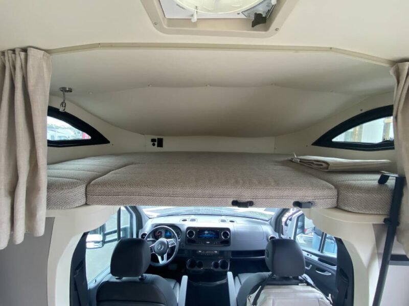 2020 WINNEBAGO || NAVION 24D For Rent In Norfolk
