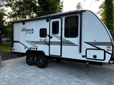 2022 Winnebago Travel Trailer RV MICRO MINNIE