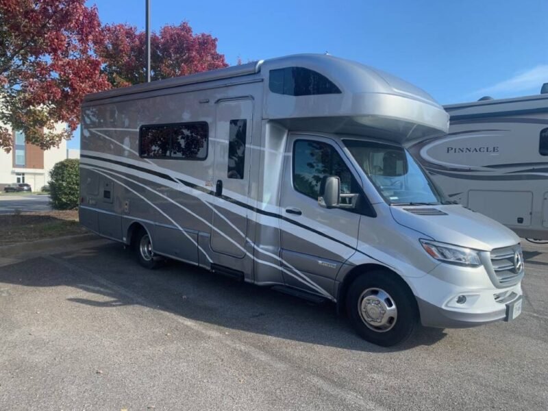 2023 Winnebago VIEW 24D For Rent In Stamford