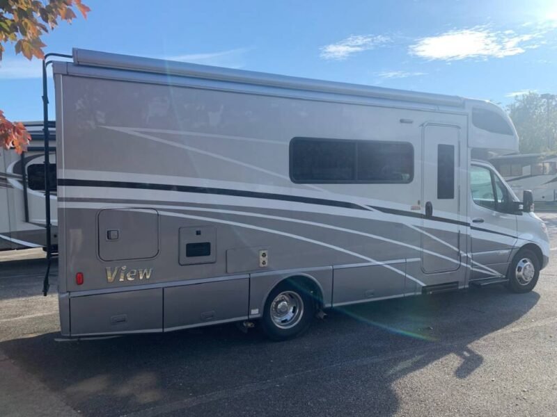2023 Winnebago VIEW 24D For Rent In Stamford
