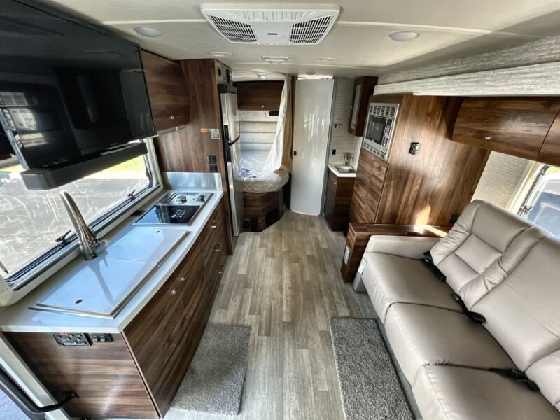 2024 Winnebago Class C RV Navion 24T