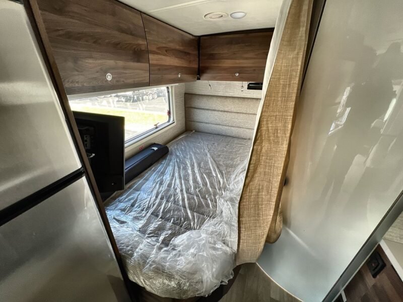2024 Winnebago Class C RV Navion 24T
