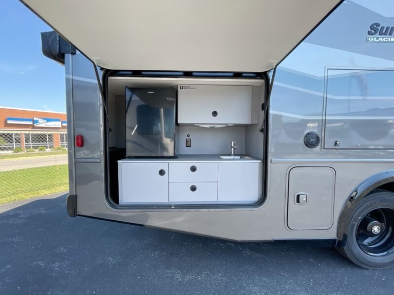 2024 WINNEBAGO SUNSTAR 29NP
