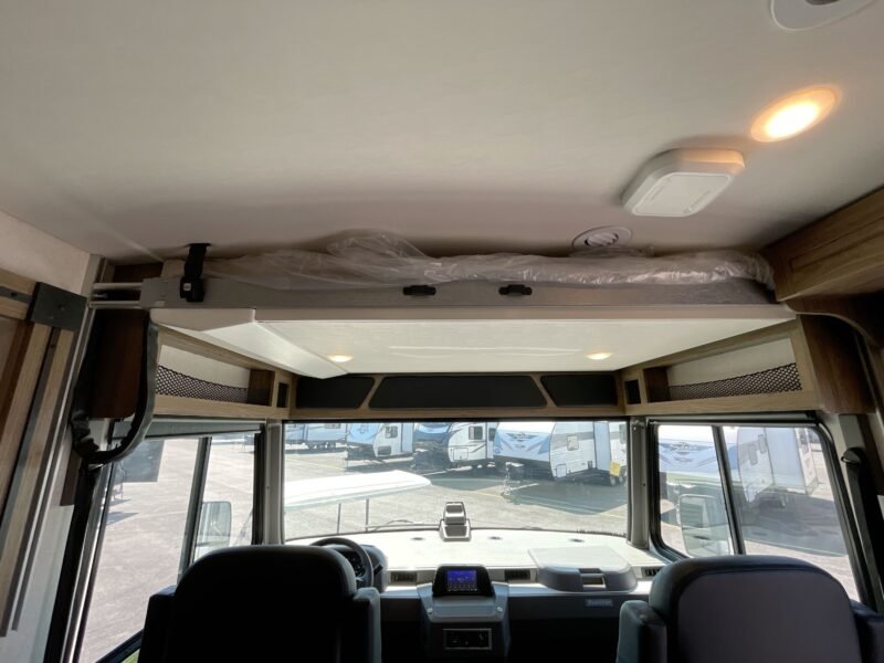 2024 WINNEBAGO SUNSTAR 29NP