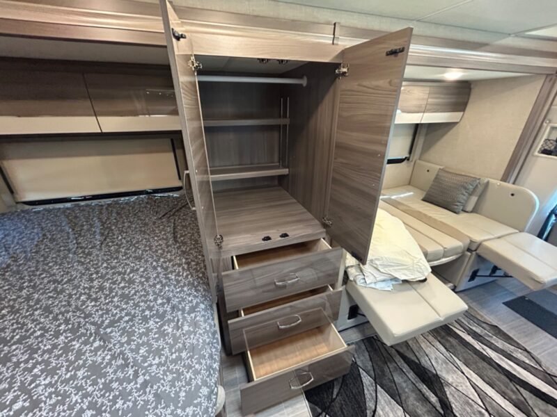 2021 Thor Class C RV DELANO 24TT