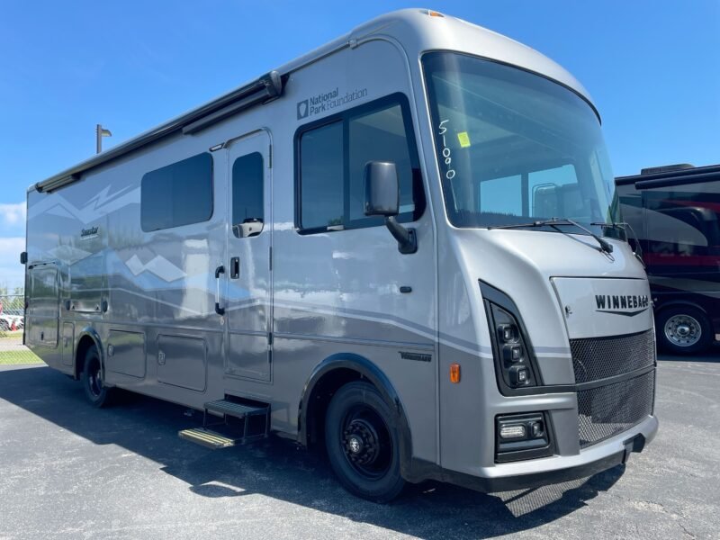 2024 WINNEBAGO SUNSTAR 29NP
