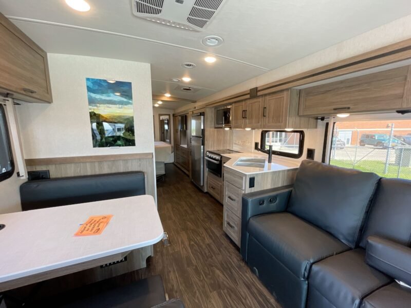 2024 WINNEBAGO SUNSTAR 29NP