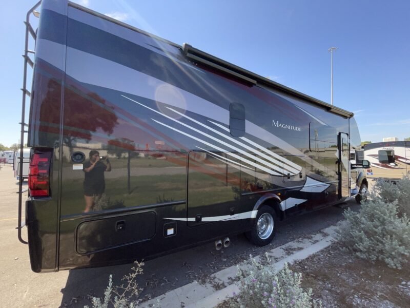 2020 Thor Class C RV MAGNITUDE
