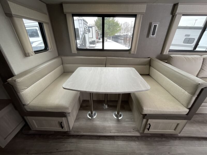 2024 Coachmen CATALINA LEGACY