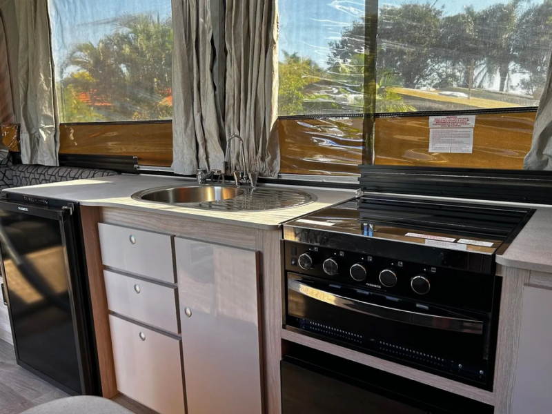 2020 JAYCO SWAN OUTBACK