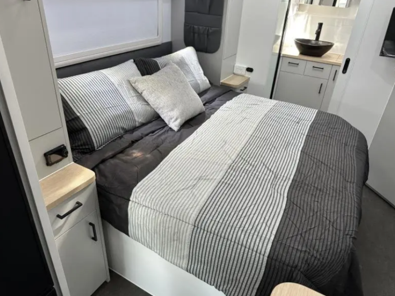2024 MERCEDES-BENZ Regal Jewel 4-Berth