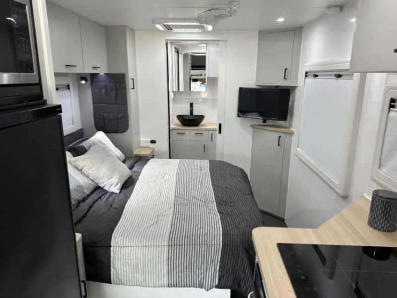 2024 MERCEDES-BENZ Regal Jewel 4-Berth