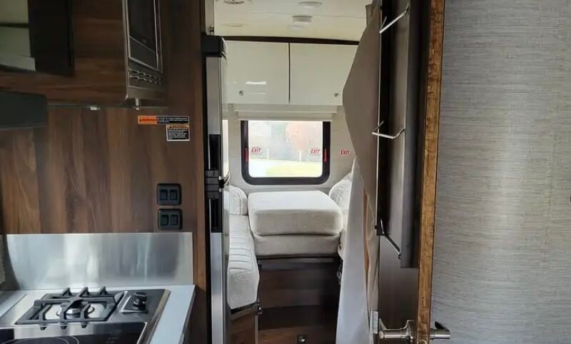 2022 Winnebago (AMAZING EXPERIENCE)