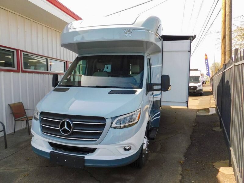 Winnebago View ( Unlimited Mileage & Generator Usage ) For Rent