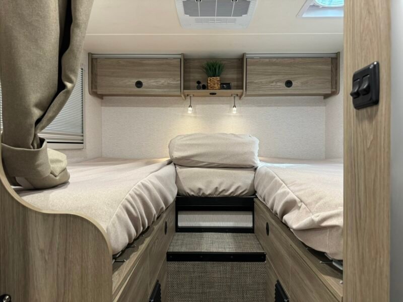 2025 Winnebago EKKO SPRINTER 23B