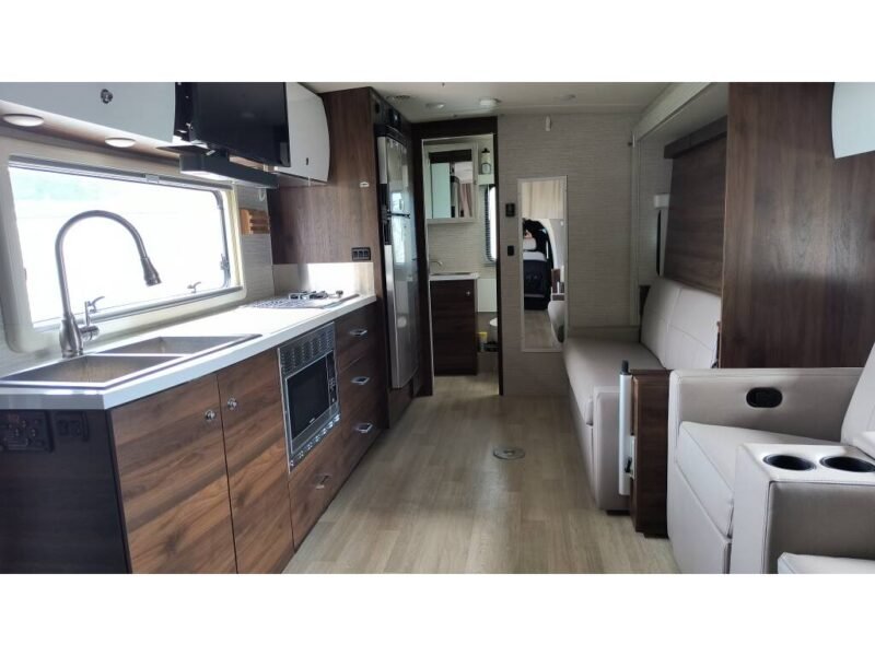 2023 Winnebago NAVION (Unlimited Mileage & Generator Usage)