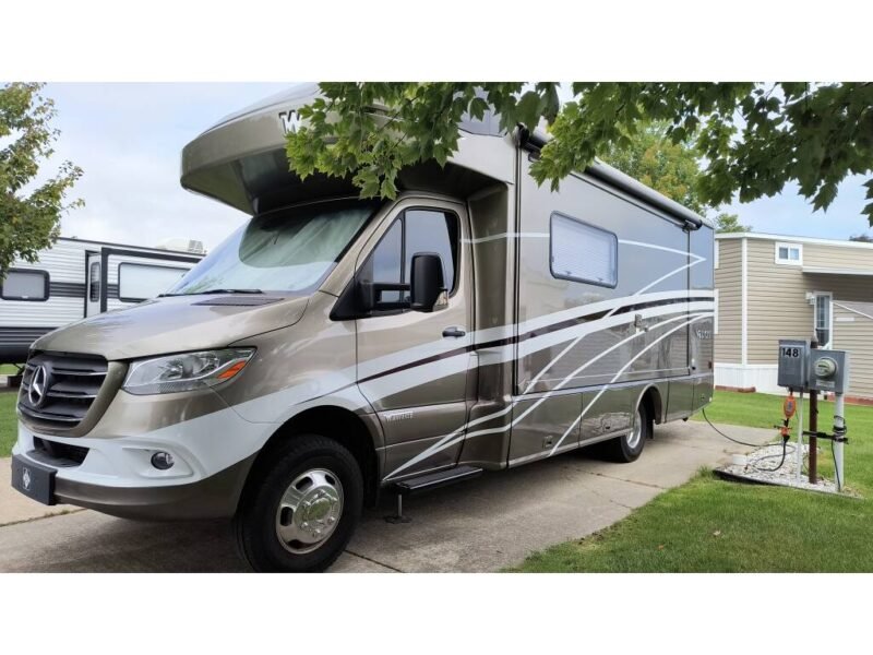 2023 Winnebago NAVION (Unlimited Mileage & Generator Usage)