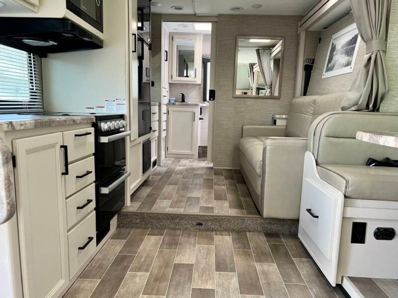 Thor Motor Coach Class C RV