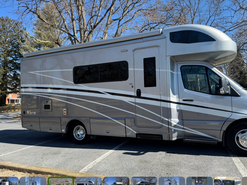2023 Winnebago View