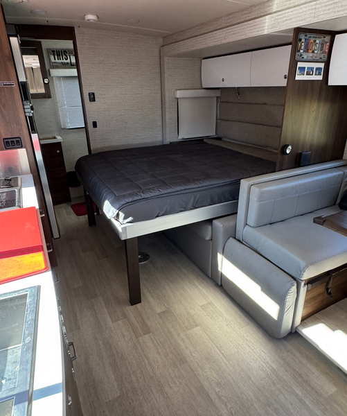 2023 Winnebago View