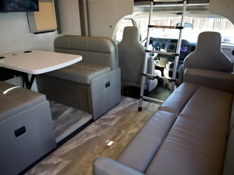 2023 Thor Motor Coach Quantum LF31