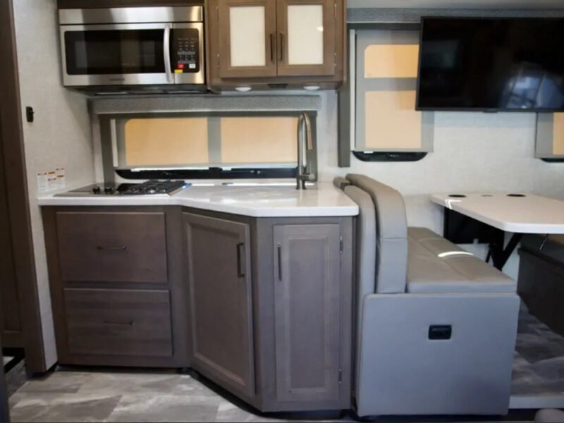 2023 Thor Motor Coach Quantum LF31
