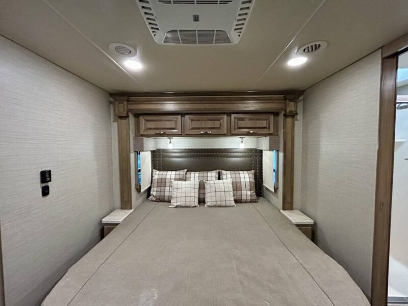2019 Jayco 37K Seneca